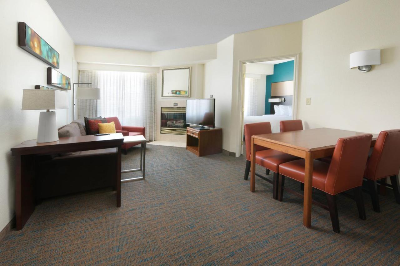 Residence Inn Dallas Park Central Екстер'єр фото