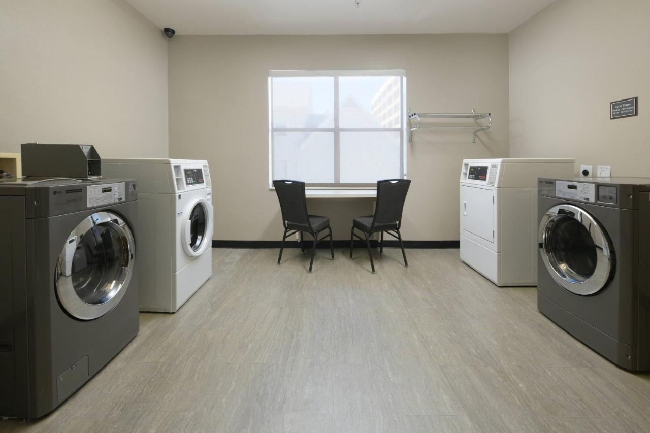 Residence Inn Dallas Park Central Екстер'єр фото