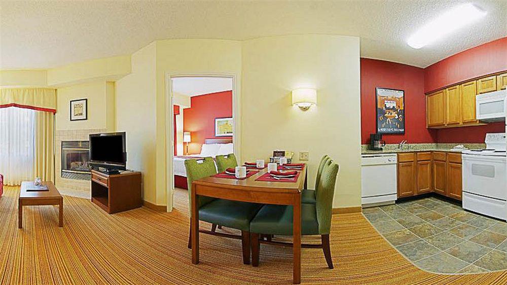 Residence Inn Dallas Park Central Екстер'єр фото